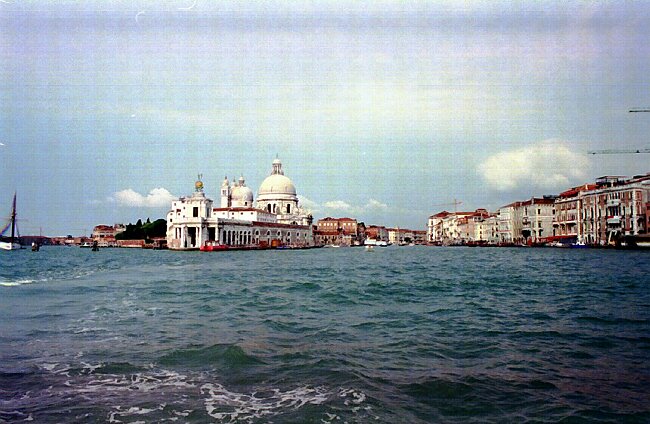 View back towards Chiesa della Salute