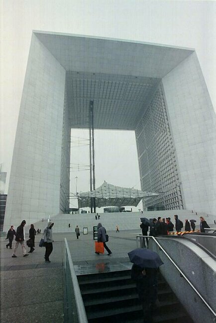 The Grande Arche was not as big as we had expected!