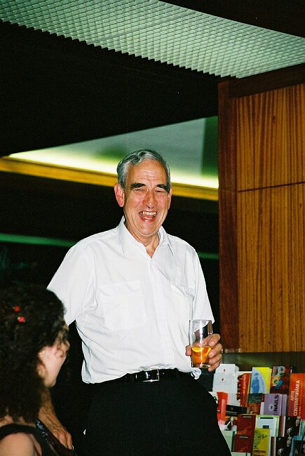 00:06 Chester at the Hotel Tuella