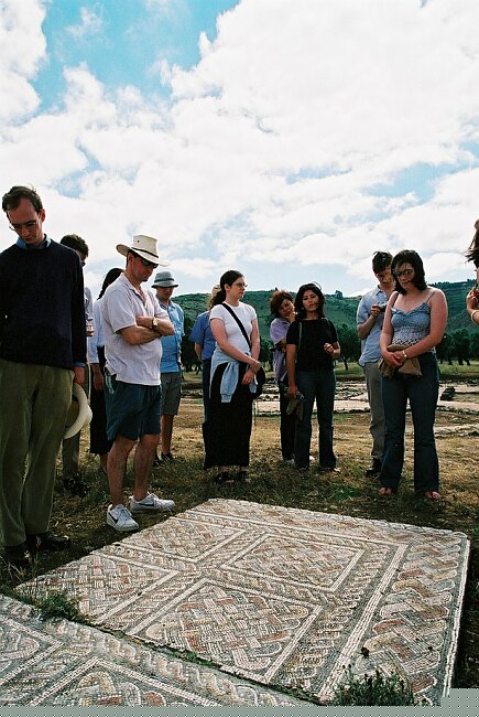 16:17 Everyone looking terribly impressed by the mosaics