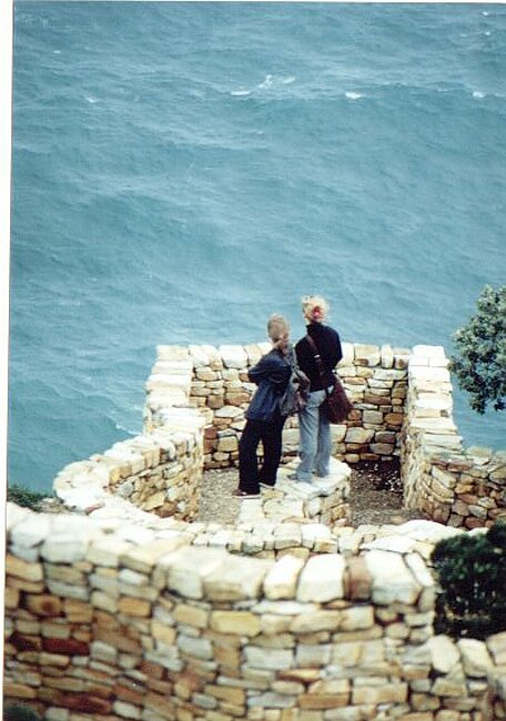 Suzie and Lottie look at the waves