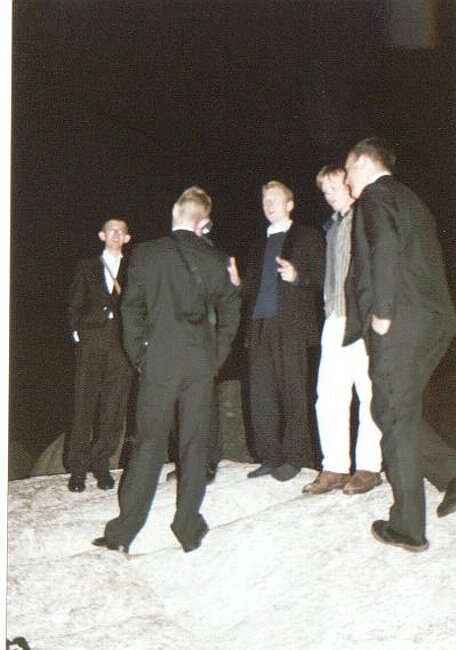 Ubi caritas et amor, penguins ibi sunt